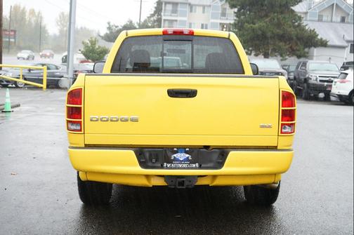 2004 Dodge Ram 1500 SLT