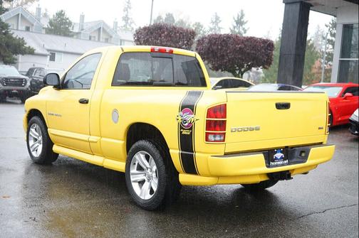 2004 Dodge Ram 1500 SLT