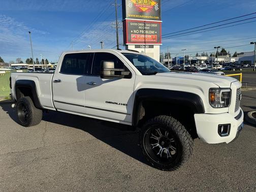 2015 GMC Sierra 2500 Denali