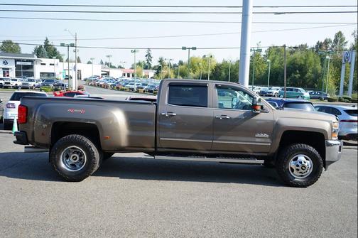 2015 Chevrolet Silverado 3500 High Country