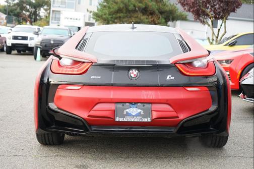 2014 BMW i8 Base