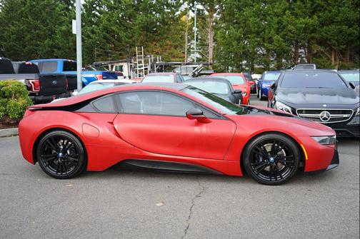 2014 BMW i8 Base
