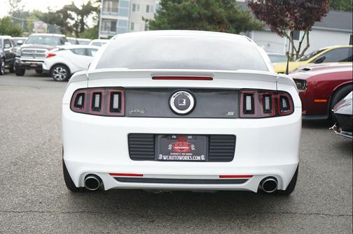 2014 Ford Mustang V6