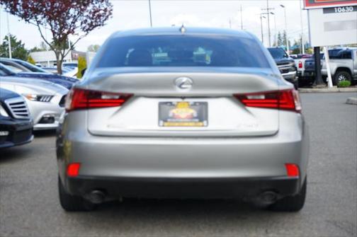 2015 Lexus IS 250 Crafted Line