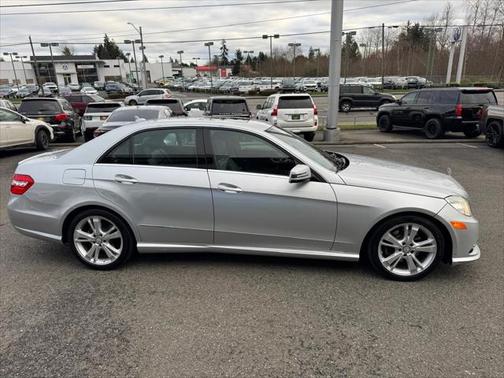 2013 Mercedes-Benz E-Class 4MATIC