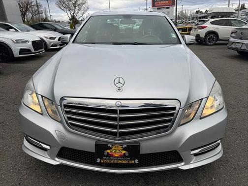 2013 Mercedes-Benz E-Class 4MATIC