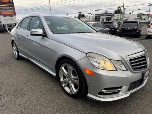 2013 Mercedes-Benz E-Class 4MATIC