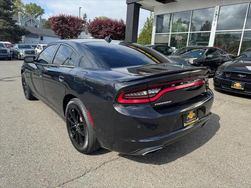 2015 Dodge Charger SXT