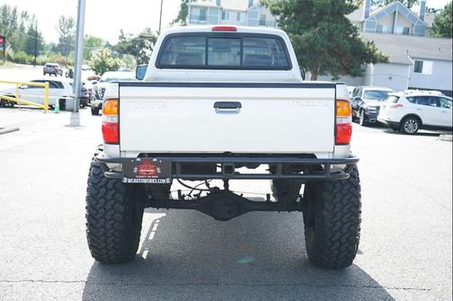 2002 Toyota Tacoma Xtracab