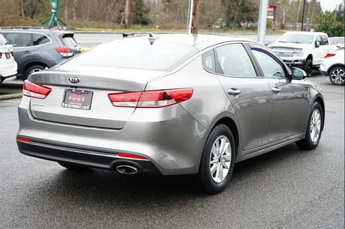 2017 Kia Optima LX