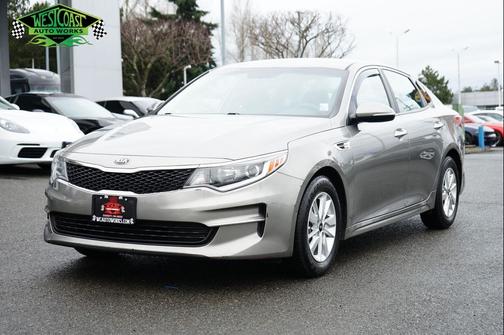 2017 Kia Optima LX