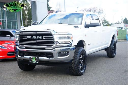 2020 RAM 2500 Laramie Crew Cab 4x4 8' Box