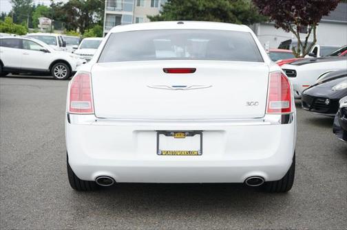2011 Chrysler 300 Limited