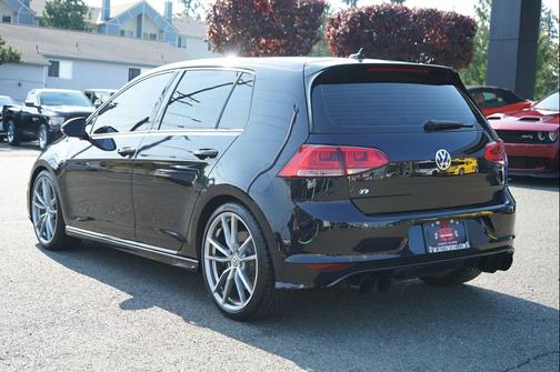 2017 Volkswagen Golf R 2.0T Manual