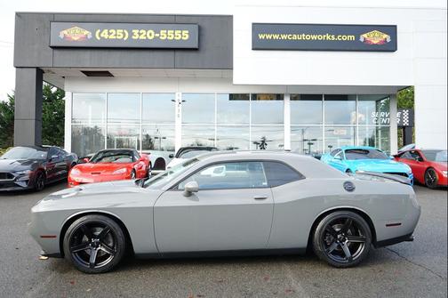 2018 Dodge Challenger SXT