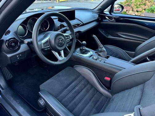 2025 Mazda MX-5 Miata RF Club