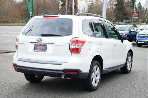 2015 Subaru Forester 2.5i