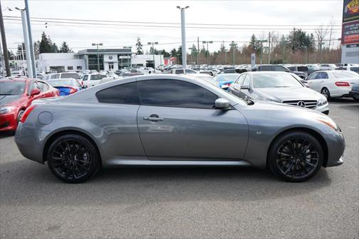 2015 INFINITI Q60 S