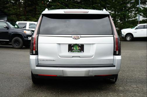 2015 Cadillac Escalade Luxury