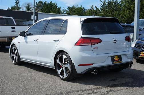 2019 Volkswagen Golf GTI 2.0T S 4-Door