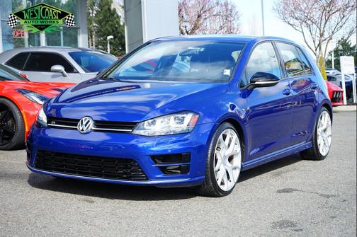 2015 Volkswagen Golf R 4-Door w/DCC & Navigation