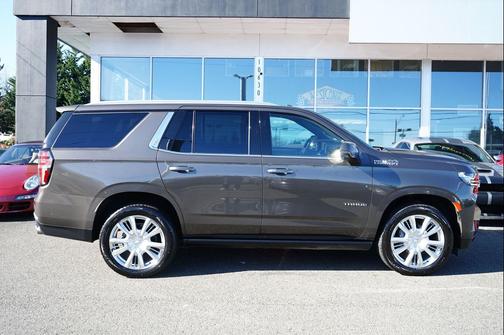 2021 Chevrolet Tahoe 4WD High Country