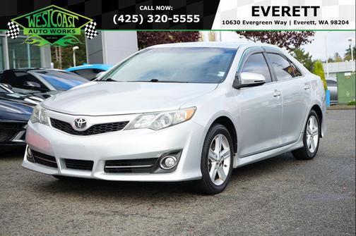 2014 Toyota Camry SE