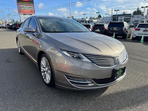 2015 Lincoln MKZ Base