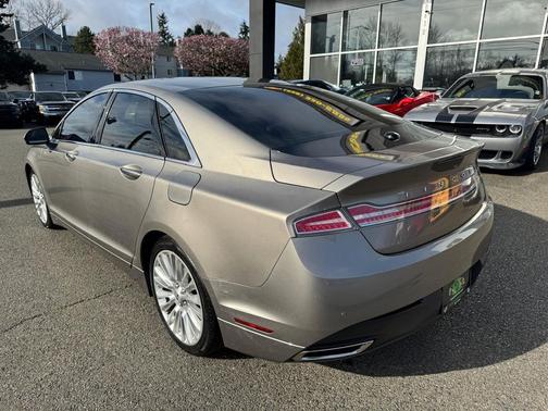 2015 Lincoln MKZ Base