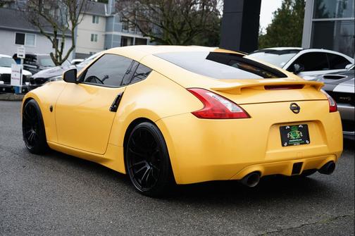 2009 Nissan 370Z Base
