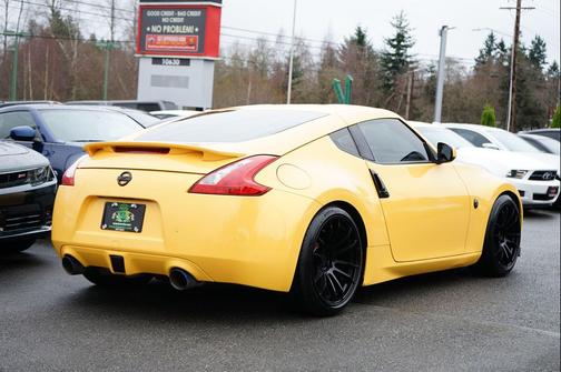 2009 Nissan 370Z Base
