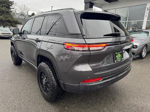 2024 Jeep Grand Cherokee Altitude