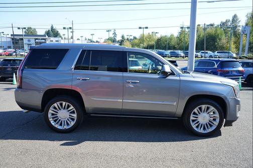 2018 Cadillac Escalade Platinum