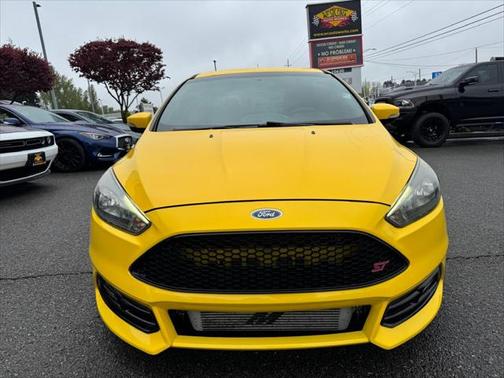 2017 Ford Focus ST