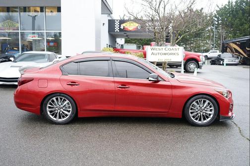 2015 INFINITI Q50 Sport