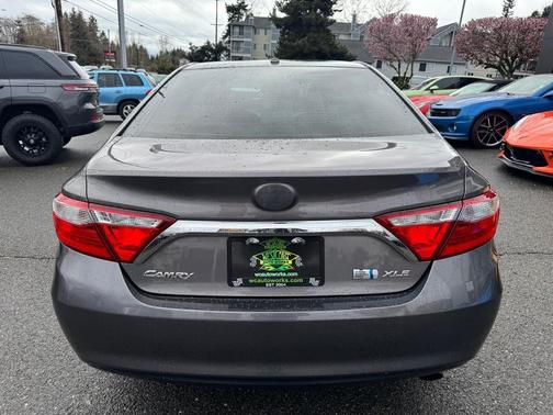2015 Toyota Camry Hybrid XLE