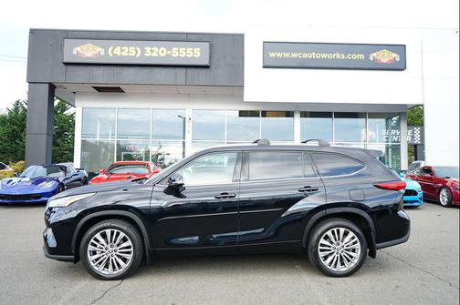 2023 Toyota Highlander Platinum