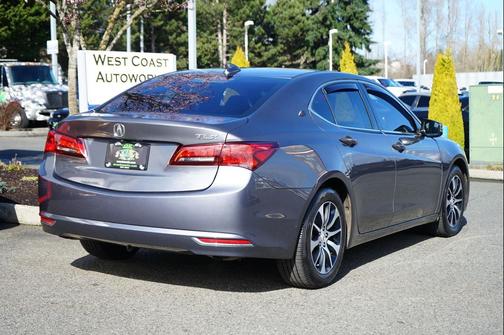 2017 Acura TLX w/Technology Package