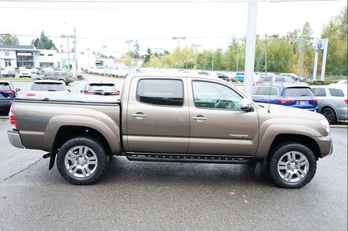 2014 Toyota Tacoma Base