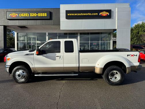 2011 Ford F-350 Lariat