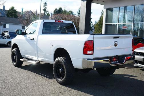 2018 RAM 2500 Tradesman Regular Cab 4x4 8' Box