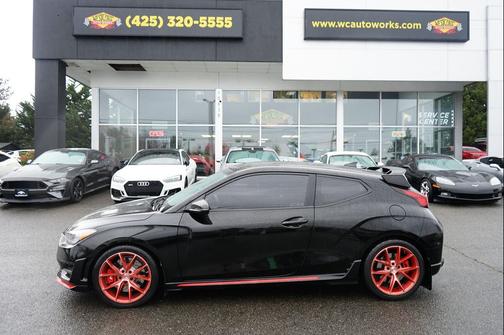 2022 Hyundai Veloster N Base