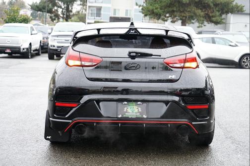 2022 Hyundai Veloster N Base