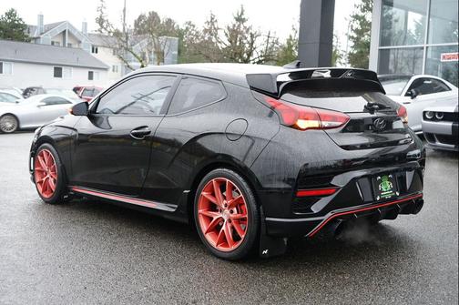 2022 Hyundai Veloster N Base