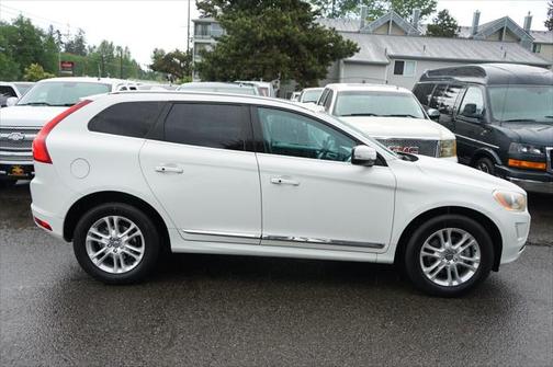 2015 Volvo XC60 T5 Premier