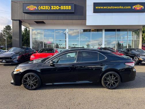 2020 Toyota Camry XLE