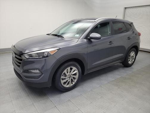 2016 Hyundai TUCSON SE