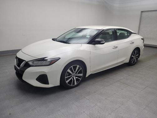 Pearl White Tricoat 2021 Nissan Maxima 3.5 SV
