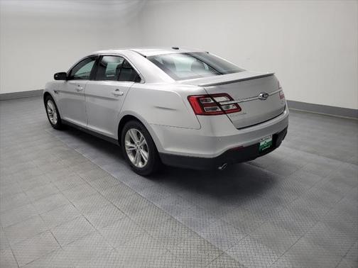 2016 Ford Taurus SEL