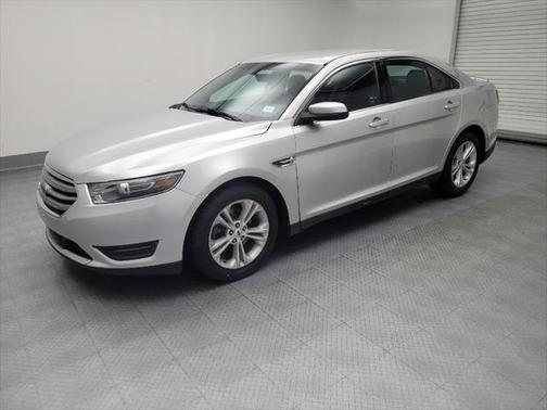 2016 Ford Taurus SEL